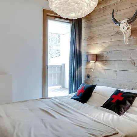 Luxueux T3 Contemporain A Village, Proche Pistes Et Commerces, Avec Balcon Et Parking - Fr-1-562-30 Apartment Courchevel